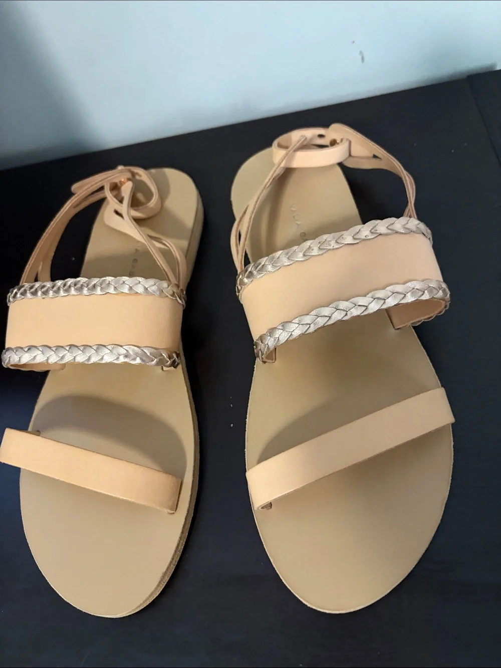 Anthropologie Valia Gabriel Grecian style flat leather sandals handmade 40 NEW